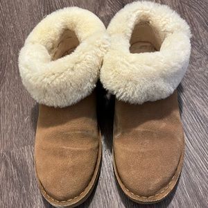 UGG Women’s Boots in 7.5